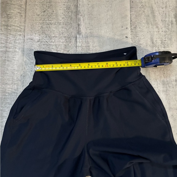 Joggers - Picture 3 of 6